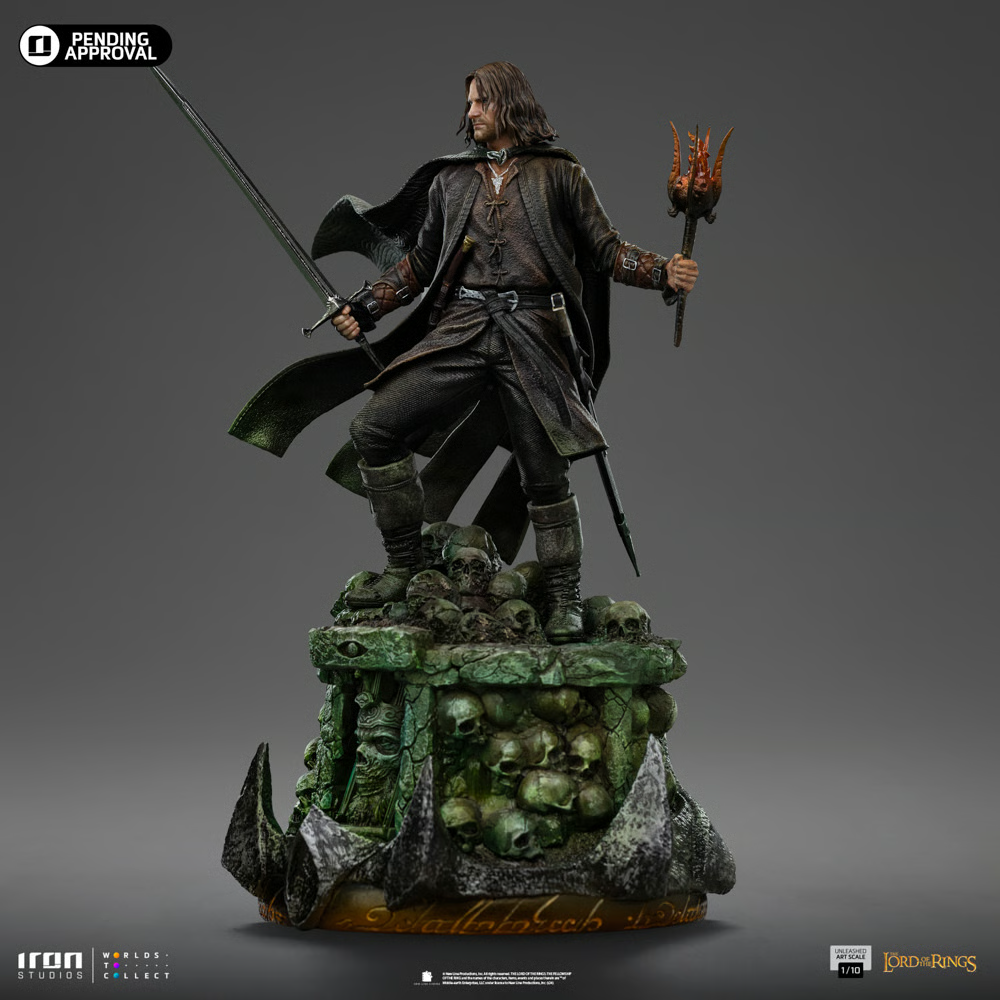 Aragorn Unleashed Statue