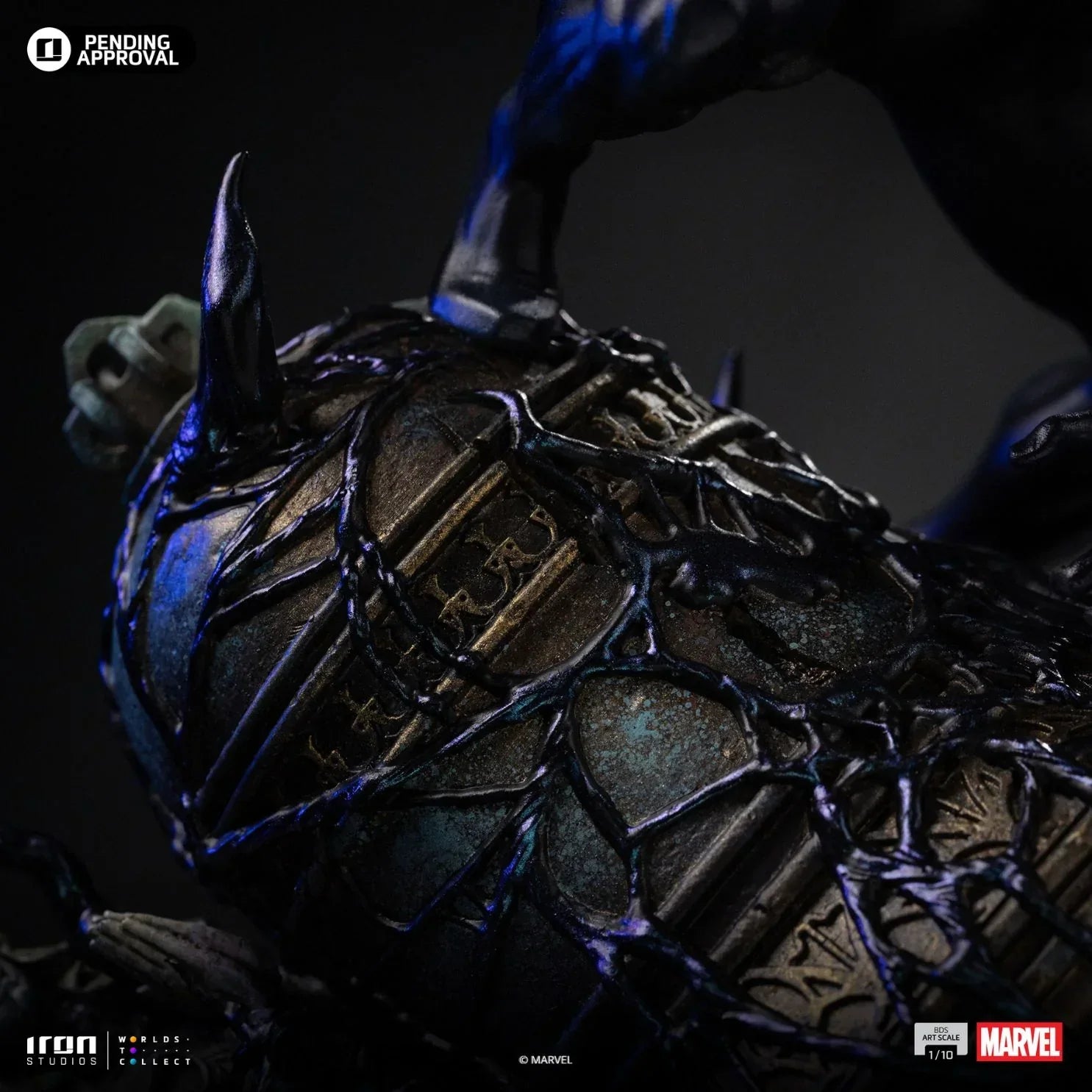 Spider-Man Black Bds Art Statue