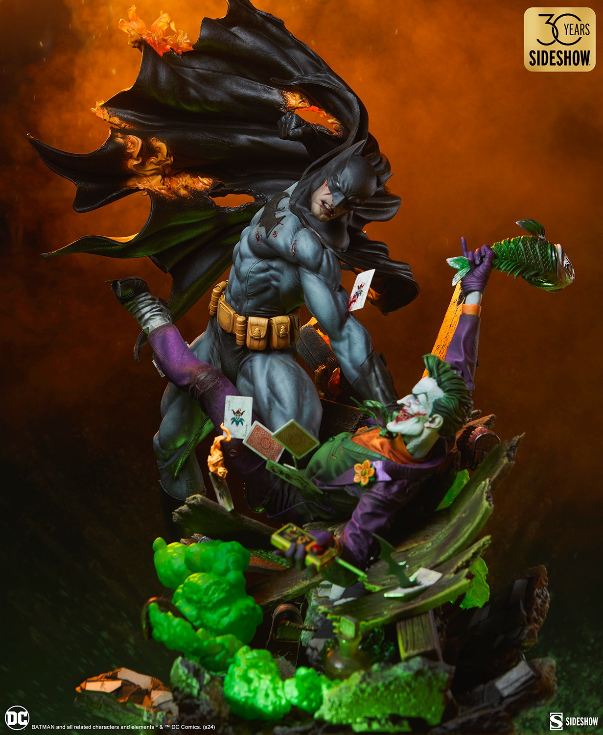 BATMAN VS THE JOKER: ETERNAL ENEMIES Premium Format™ Figure
