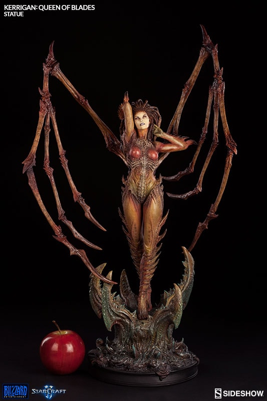 KERRIGAN Polystone Statue