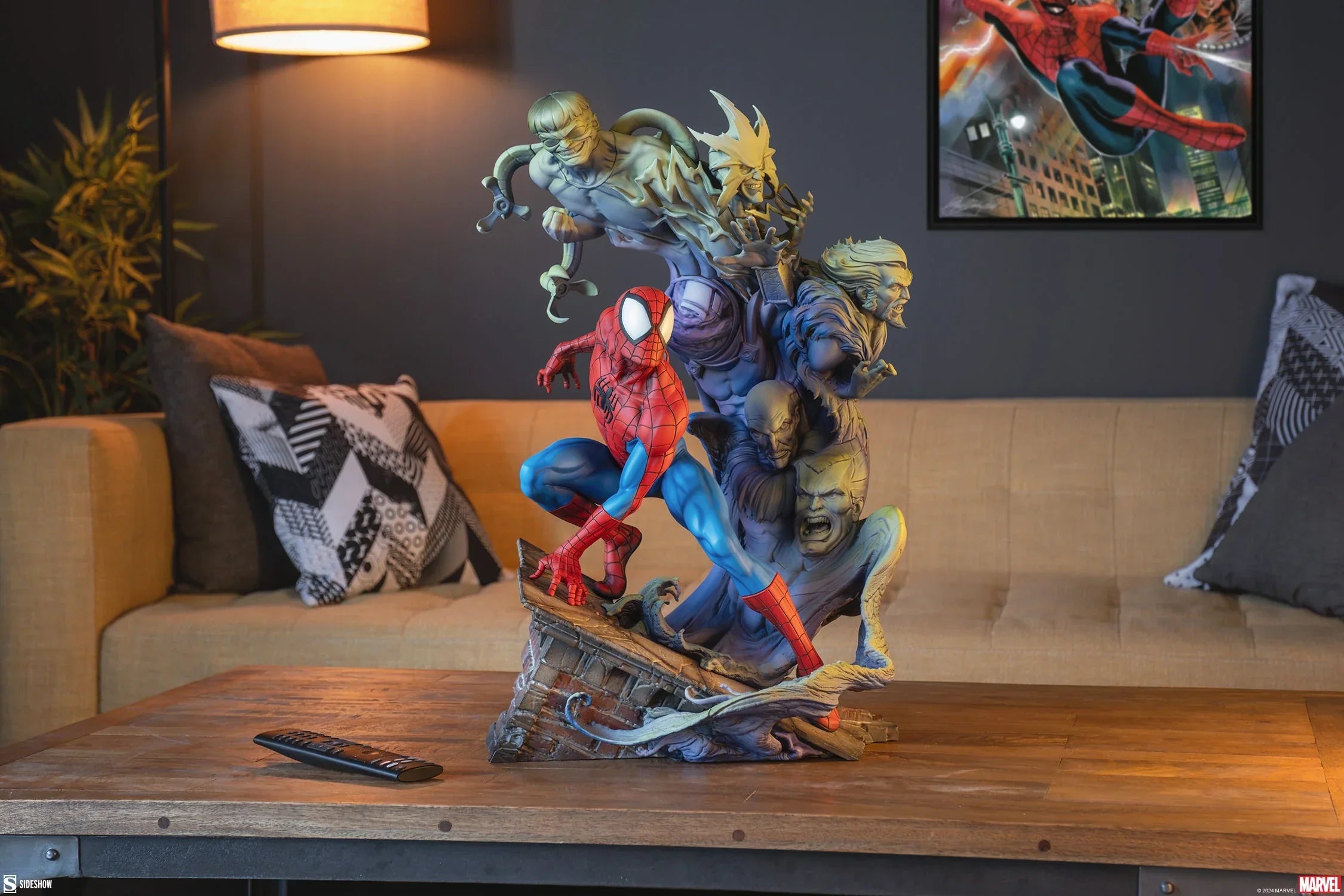 SPIDER-MAN Premium Format™ Figure