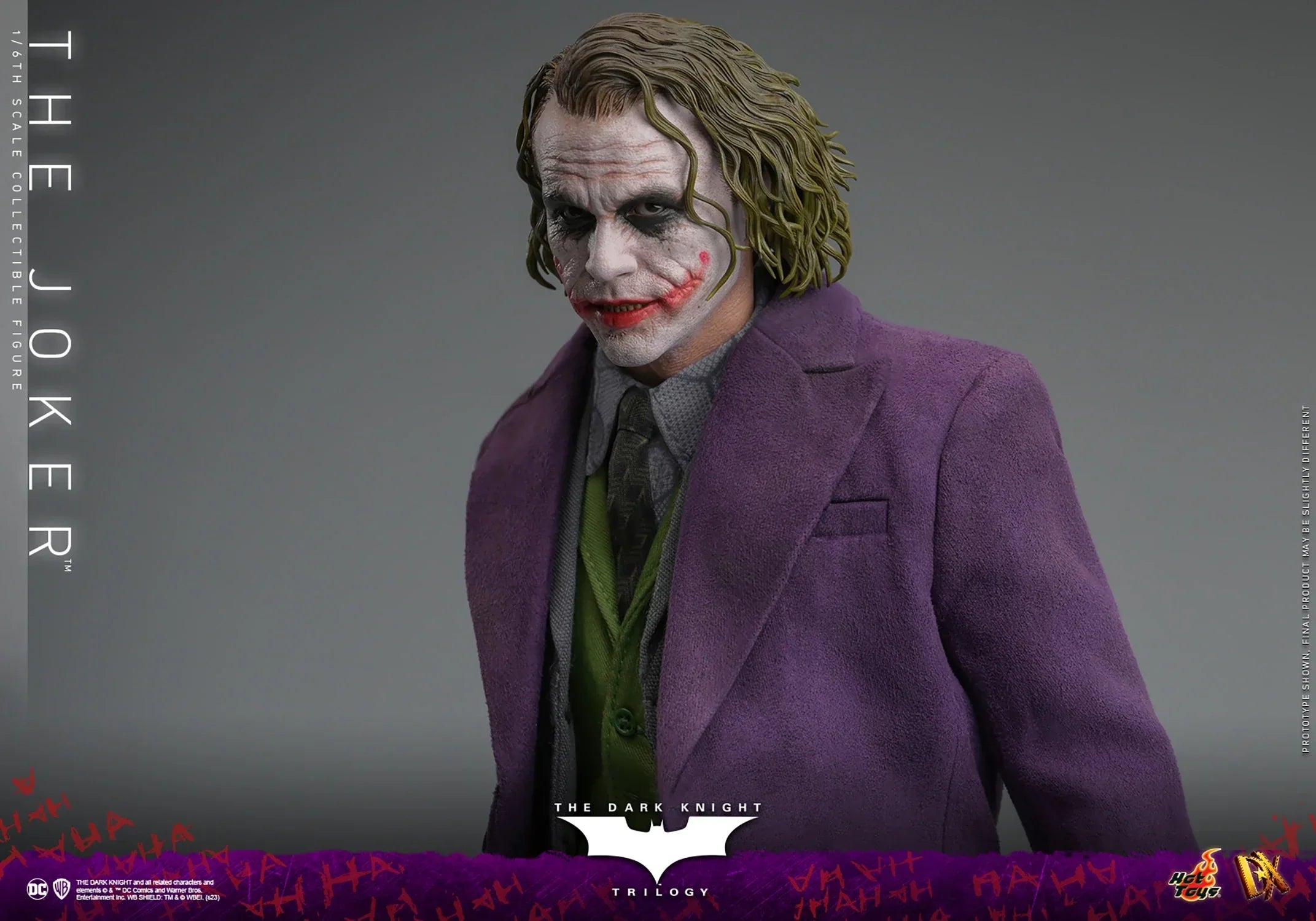 THE JOKER Sixth Scale Figure