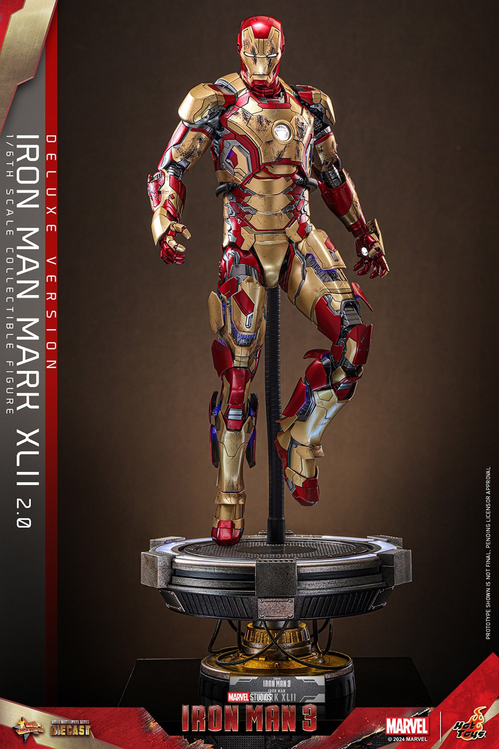 IRON MAN MARK XLII (2.0) DELUXE Sixth Scale Figure