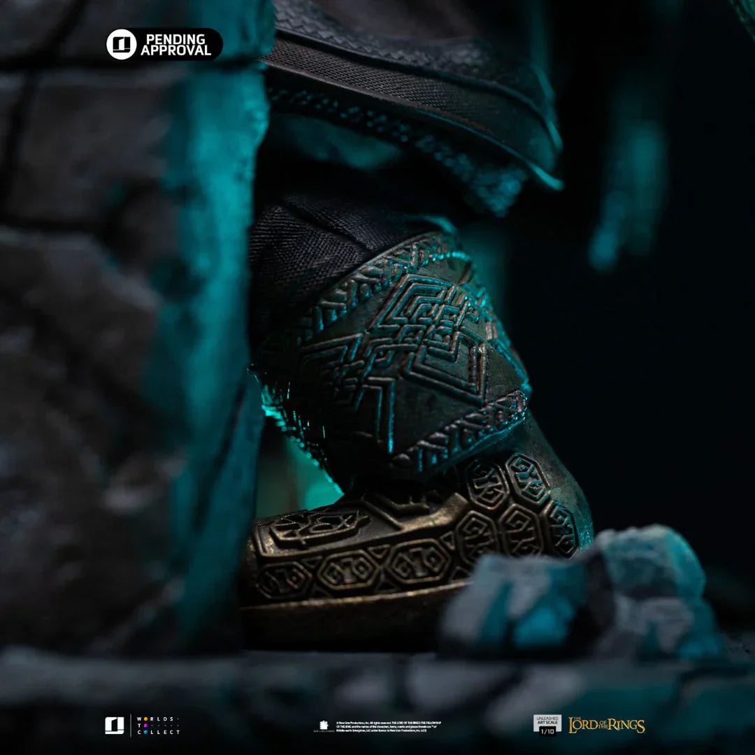 The Lord Of The Rings Gimli Unleashed Art Statue