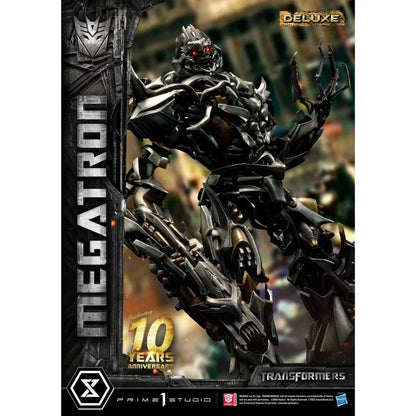 Megatron Deluxe Bonus Version Statue