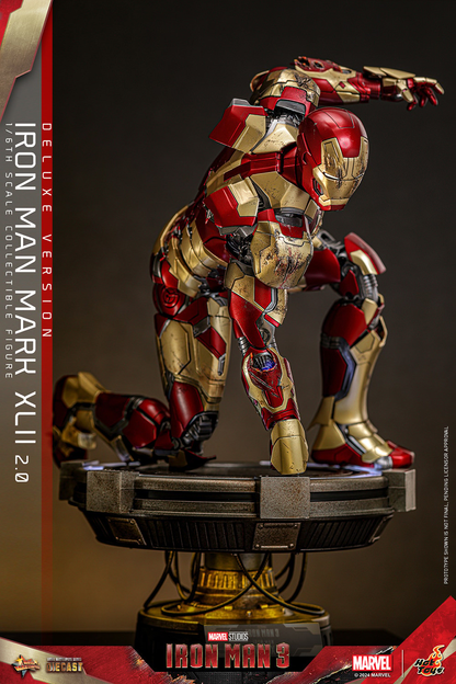 IRON MAN MARK XLII (2.0) DELUXE Sixth Scale Figure