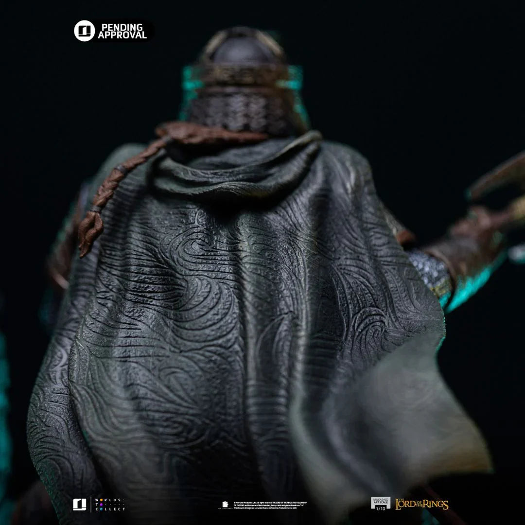 The Lord Of The Rings Gimli Unleashed Art Statue