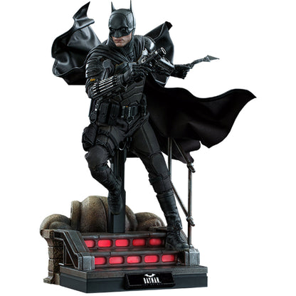 BATMAN (DELUXE VERSION) Sixth Scale Figure