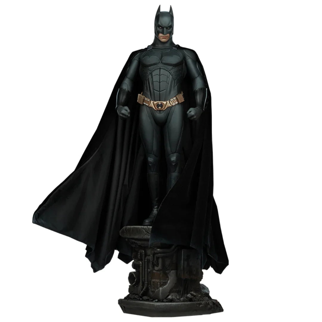 BATMAN Premium Format™ Figure