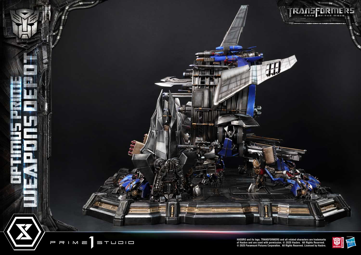 Transformers: DOTM Optimus Prime Weapons Depot (Bonus Version)