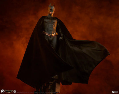 BATMAN Premium Format™ Figure