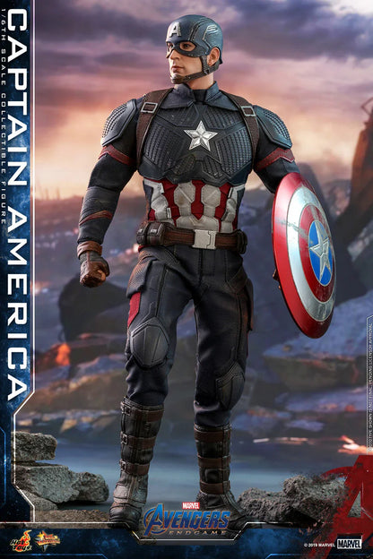 CAPTAIN AMERICA Sixth Scale Figure