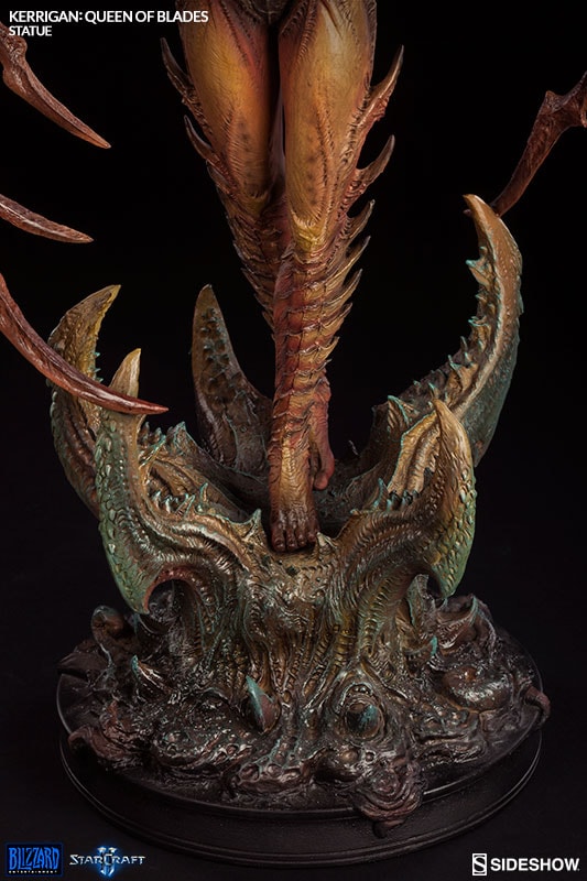 KERRIGAN Polystone Statue