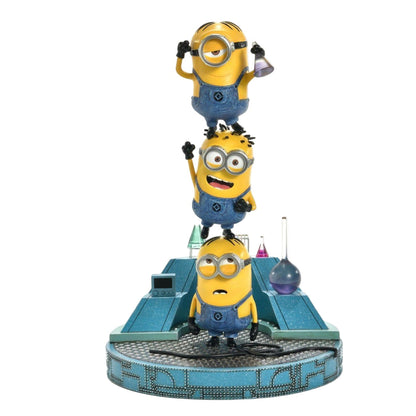 Minions Laboratory Diorama